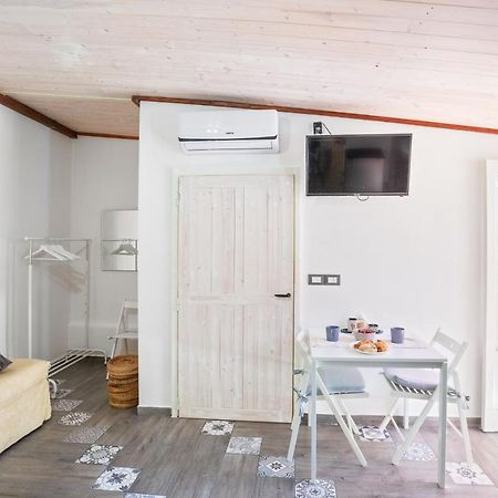 Tiny House 19 Terrace Aparment Apartment Polignano a Mare Luaran gambar