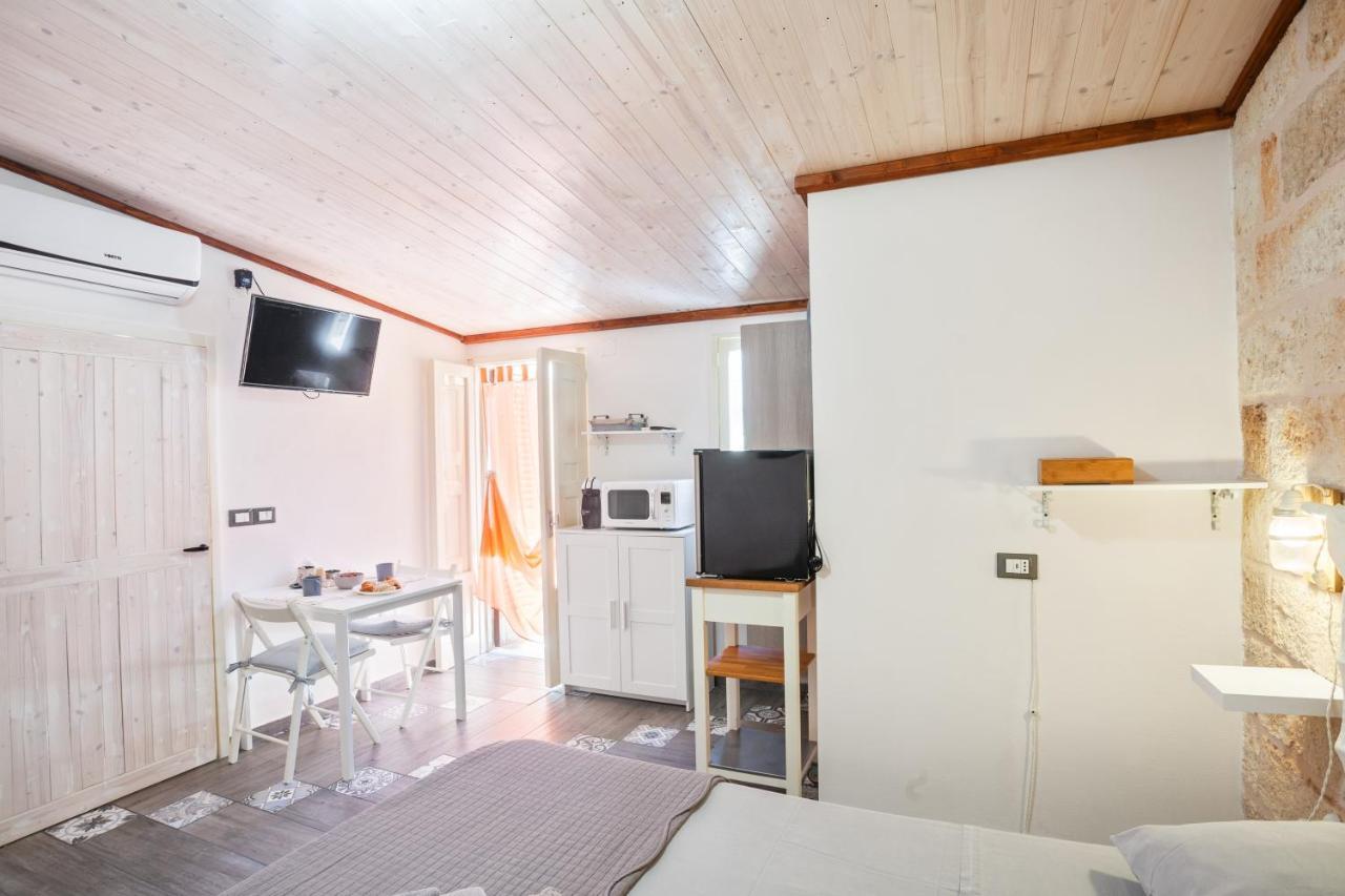 Tiny House 19 Terrace Aparment Apartment Polignano a Mare Luaran gambar