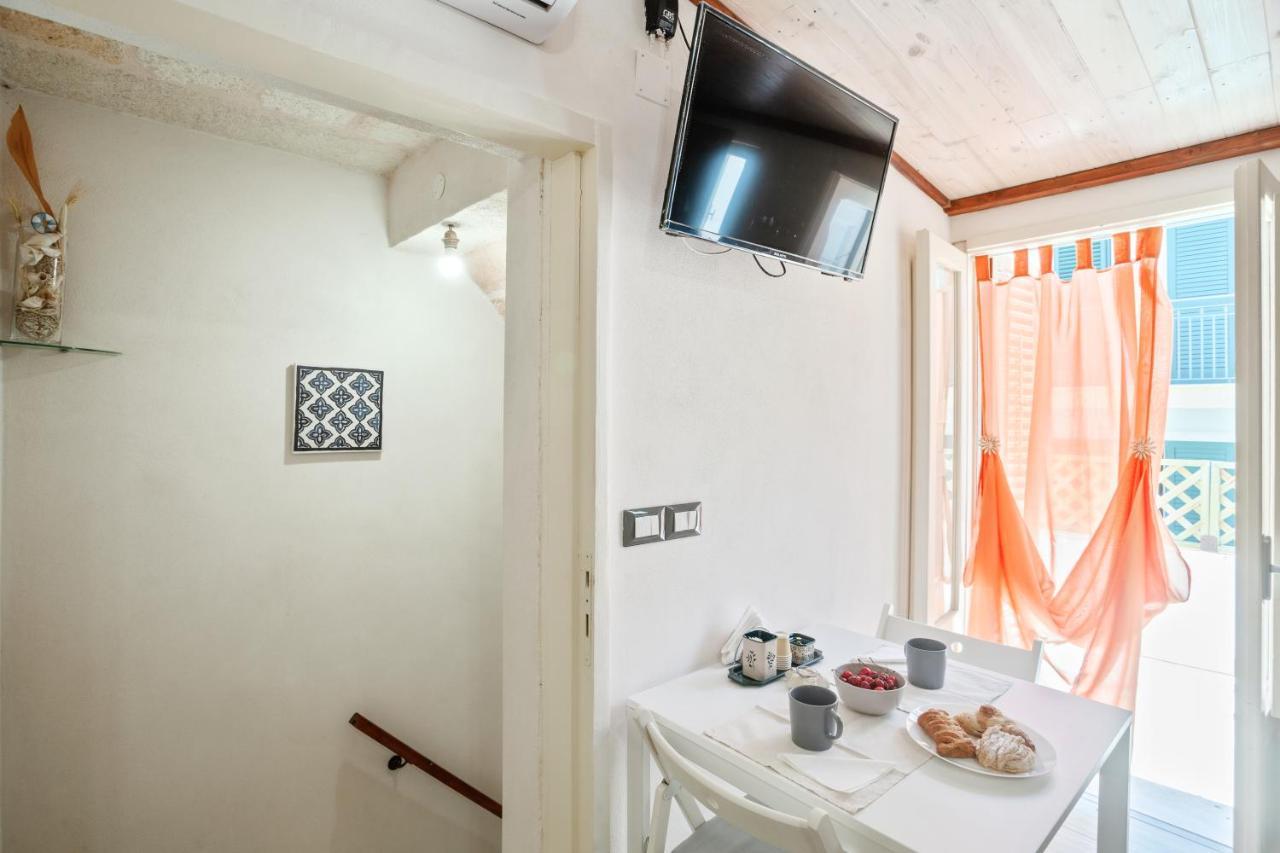 Tiny House 19 Terrace Aparment Apartment Polignano a Mare Luaran gambar