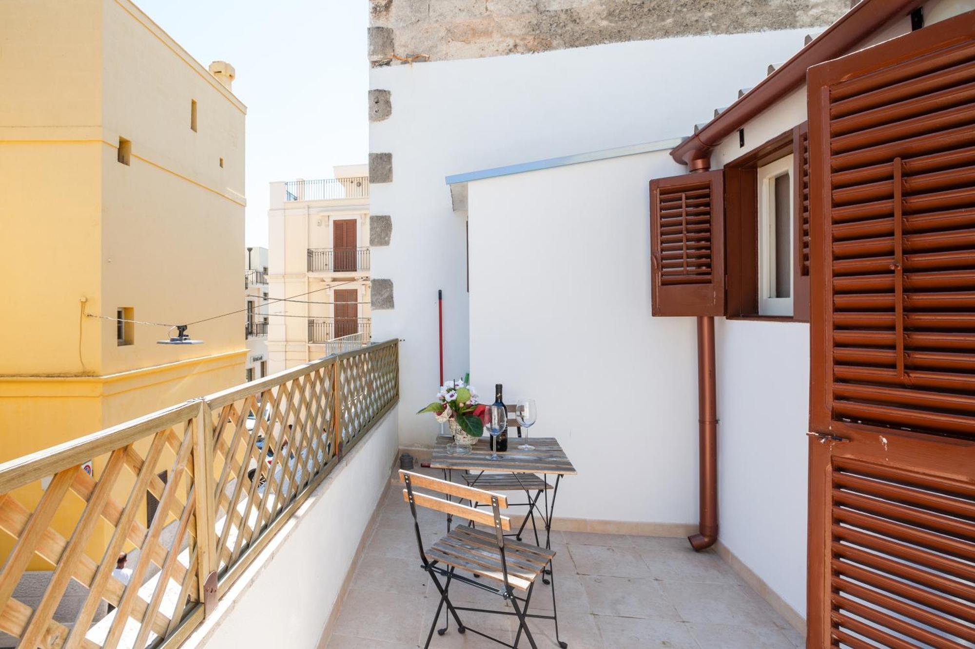 Tiny House 19 Terrace Aparment Apartment Polignano a Mare Luaran gambar